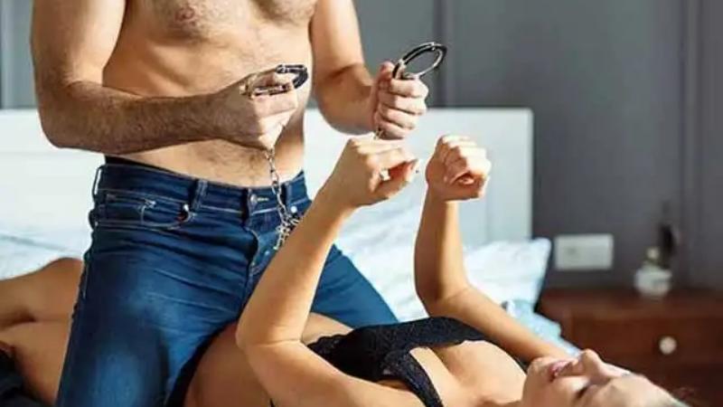 A Psicologia do Desejo: Como a Interpretação de Papéis Eróticos Pode Desencadear Fantasias